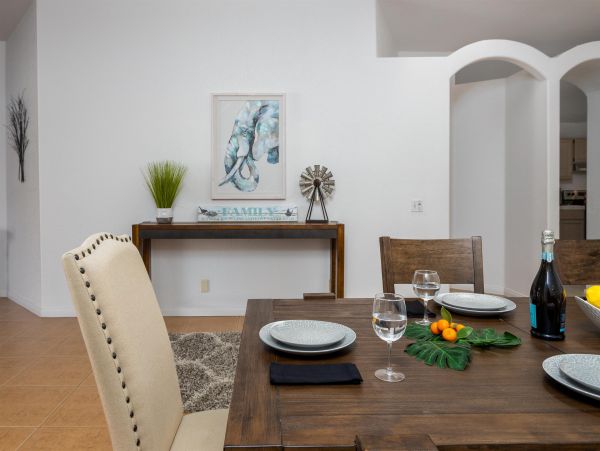 Palm Springs Home 990927