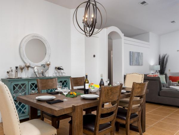Palm Springs Home 990927