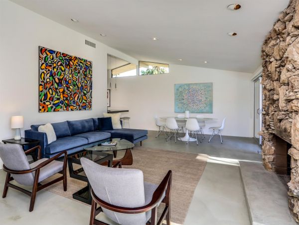 Palm Springs Home 990928