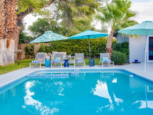Palm Springs Home 990929
