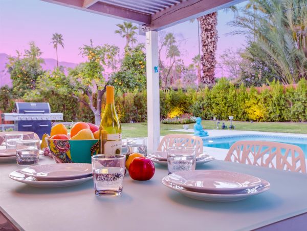 Palm Springs Home 990929