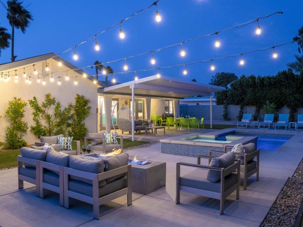 Palm Springs Home 990930