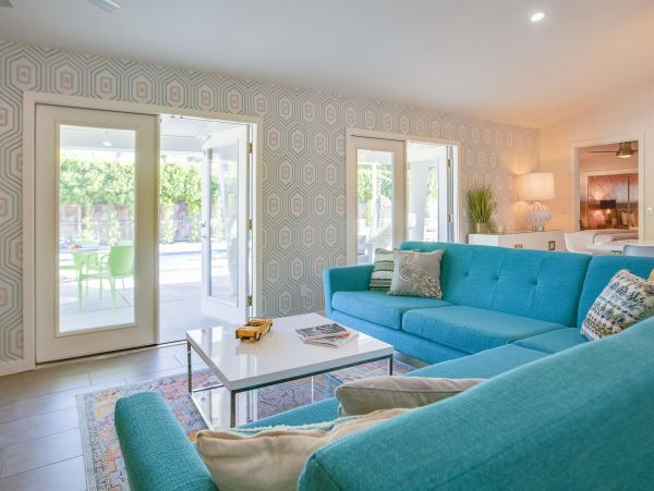 Palm Springs Home 990930