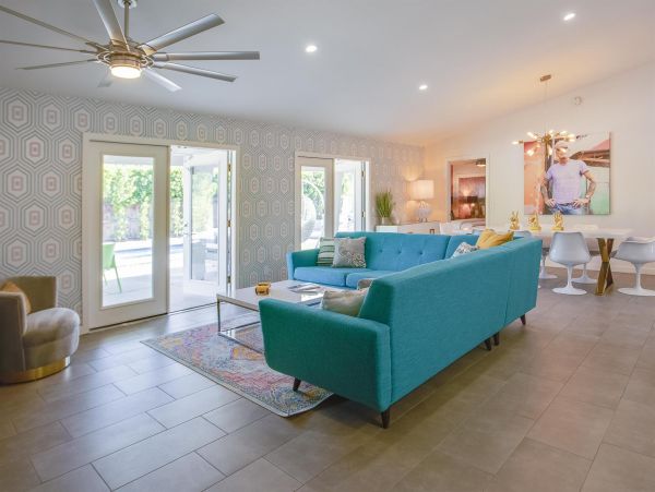 Palm Springs Home 990930