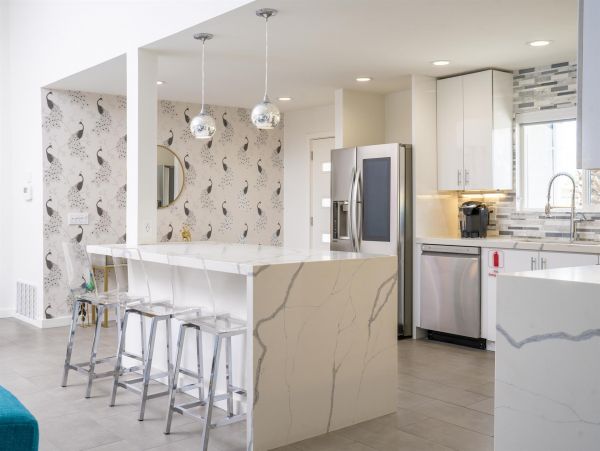 Palm Springs Home 990930