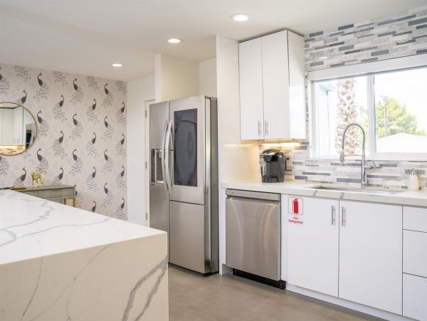 Palm Springs Home 990930