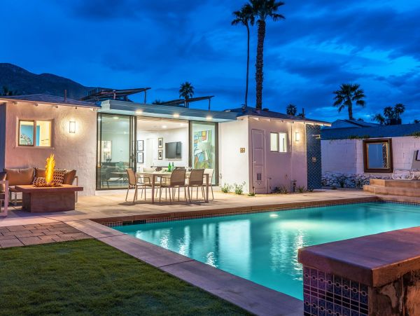 Palm Springs Home 990931