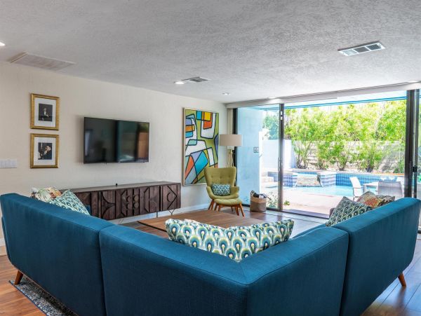 Palm Springs Home 990931