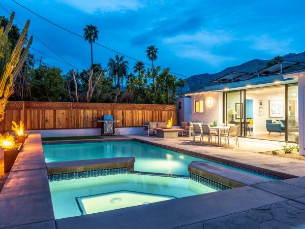 Palm Springs Home 990931