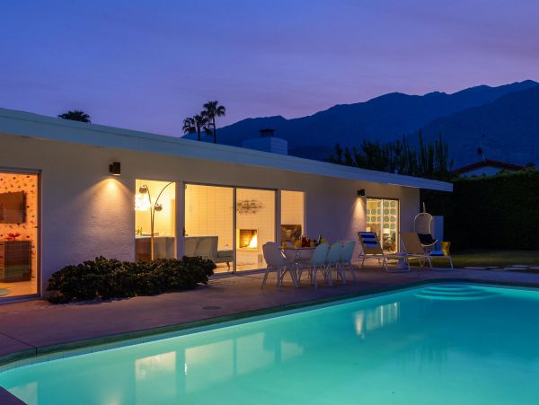 Palm Springs Home 990932