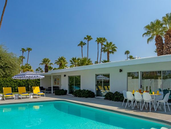 Palm Springs Home 990932