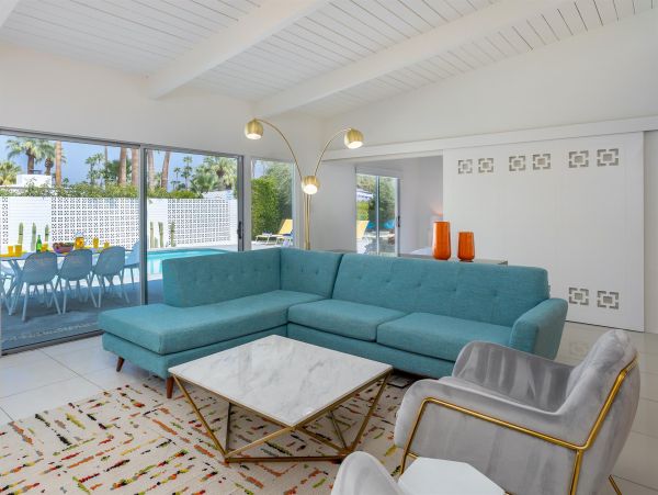 Palm Springs Home 990932