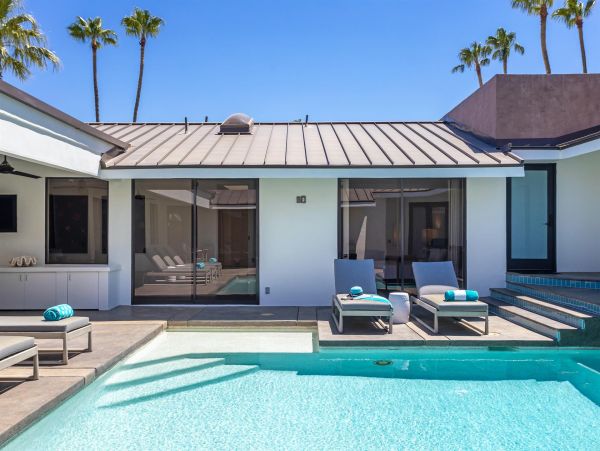 Palm Springs Home 990933
