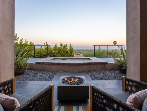 Palm Springs Home 990933