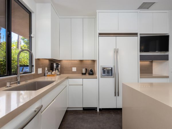 Palm Springs Home 990933
