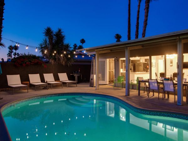 Palm Springs Home 990934