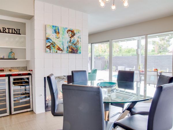 Palm Springs Home 990934