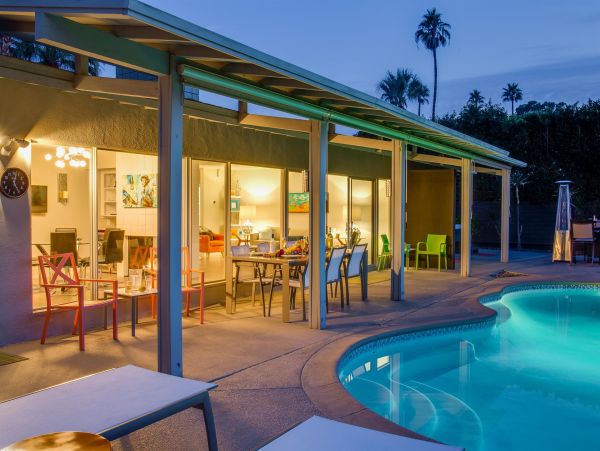 Palm Springs Home 990934