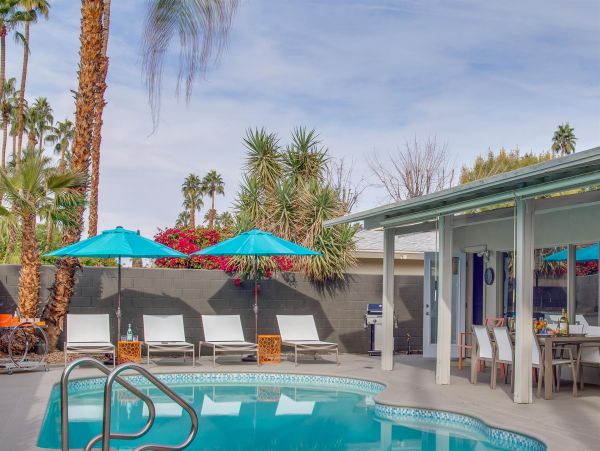 Palm Springs Home 990934