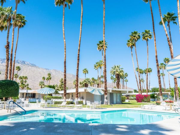 Palm Springs Home 990936