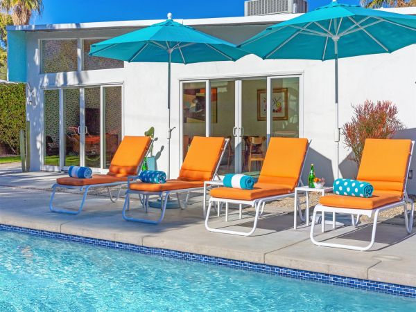 Palm Springs Home 990937