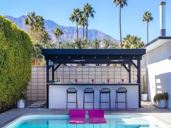 Palm Springs Home 990940
