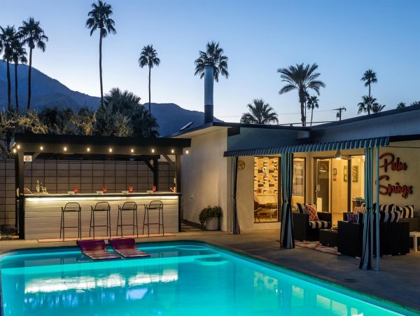 Palm Springs Home 990940