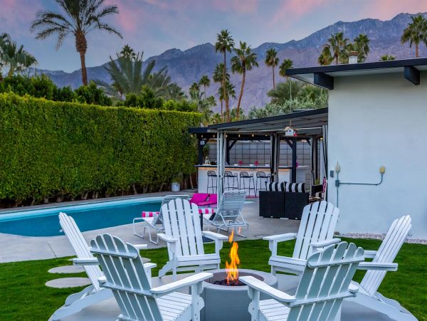 Palm Springs Home 990940