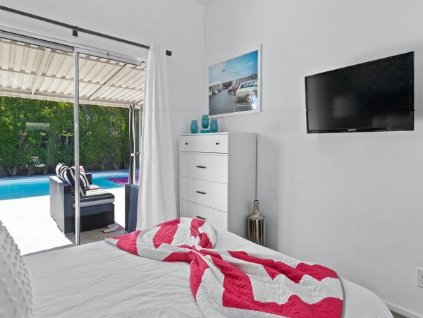 Palm Springs Home 990940