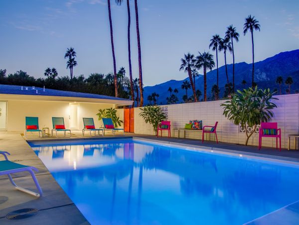 Palm Springs Home 990941