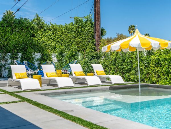 Palm Springs Home 990942