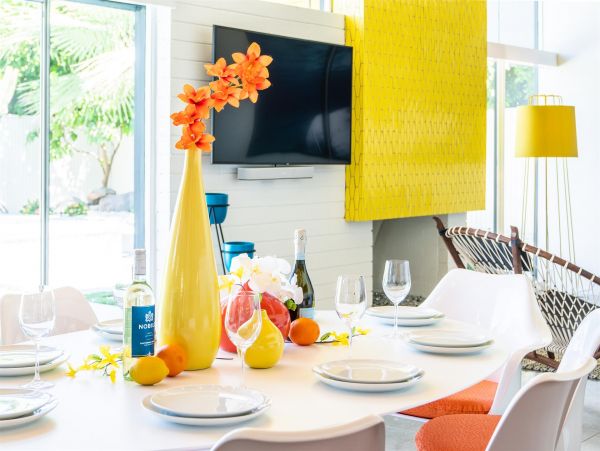 Palm Springs Home 990942