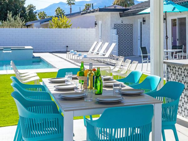 Palm Springs Home 990943