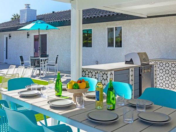 Palm Springs Home 990943