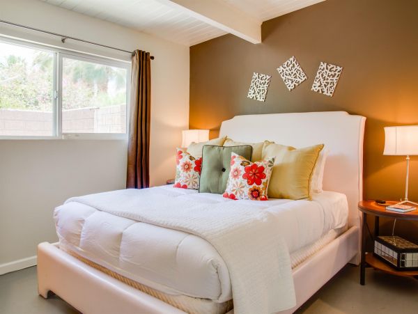 Palm Springs Home 990944