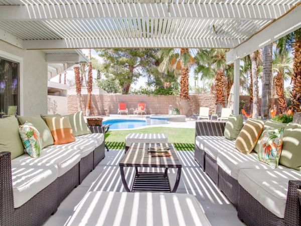 Palm Springs Home 990944