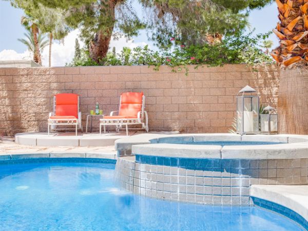 Palm Springs Home 990944
