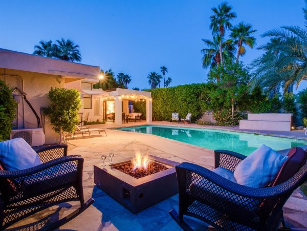 Palm Springs Home 990945