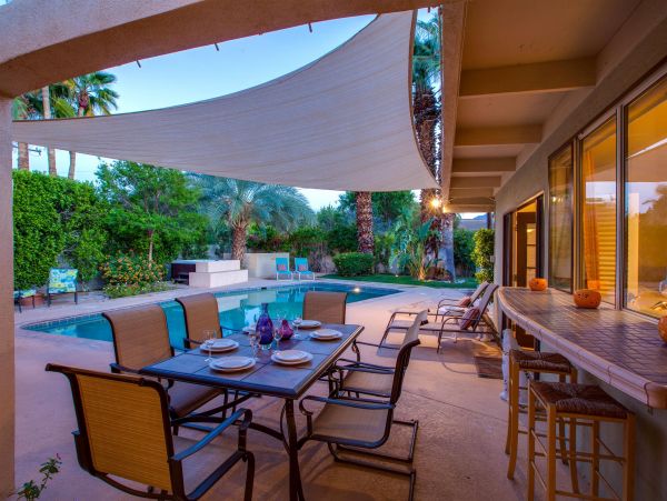 Palm Springs Home 990945