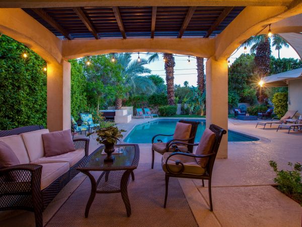 Palm Springs Home 990945
