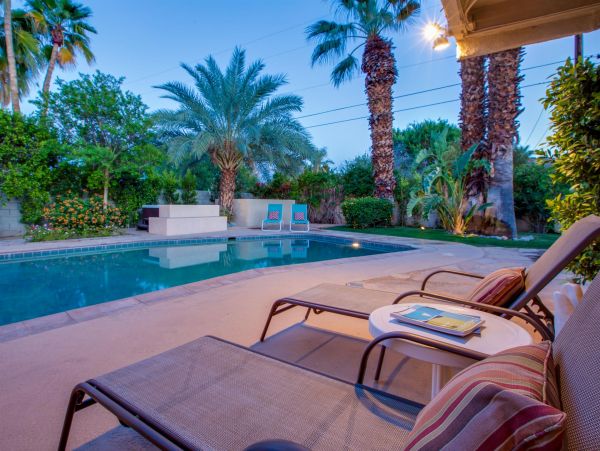 Palm Springs Home 990945