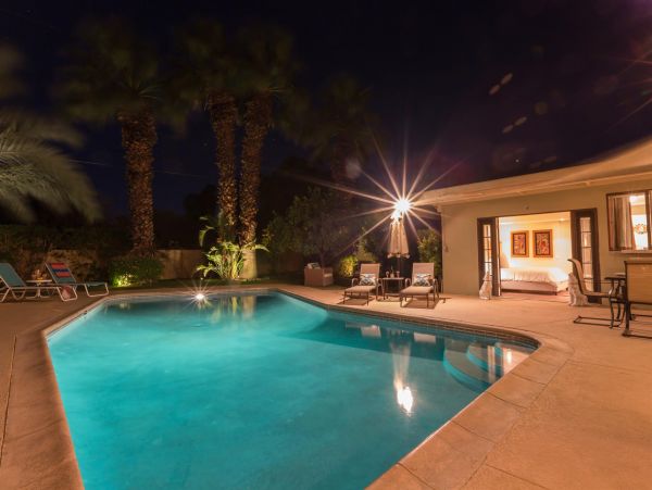 Palm Springs Home 990945
