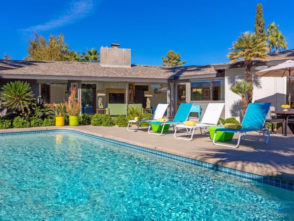 Palm Springs Home 990946