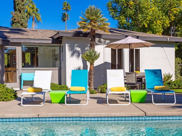 Palm Springs Home 990946
