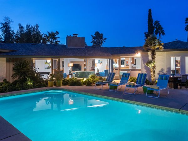 Palm Springs Home 990946