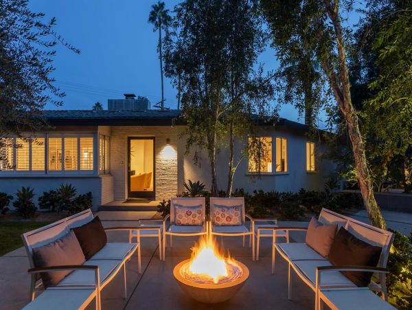 Palm Springs Home 990946