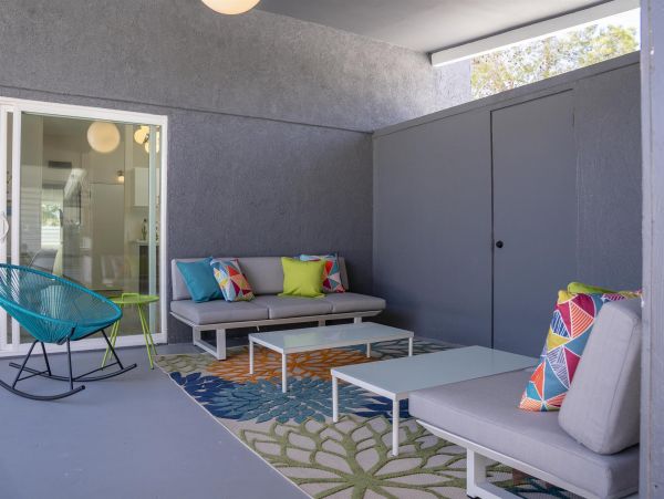 Palm Springs Home 990947