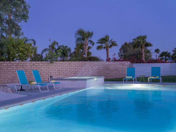Palm Springs Home 990947
