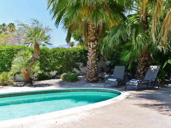 Palm Springs Home 990948
