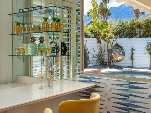 Palm Springs Home 990949